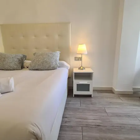 Playamar-apto Soleado Piscina Y Playa *