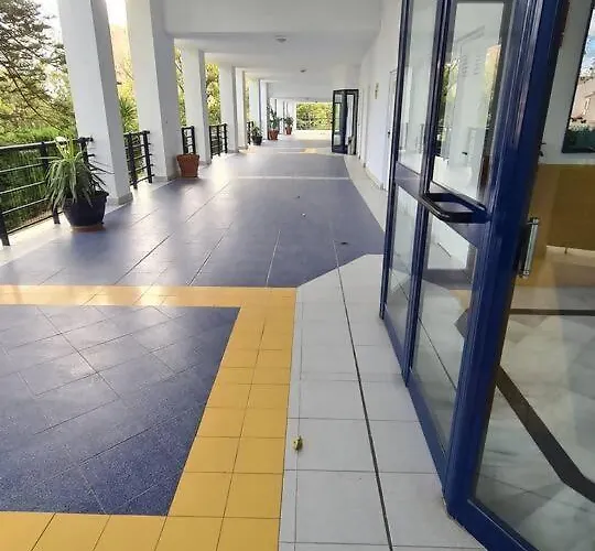 Апартаменты Playamar-apto Soleado Piscina Y Playa