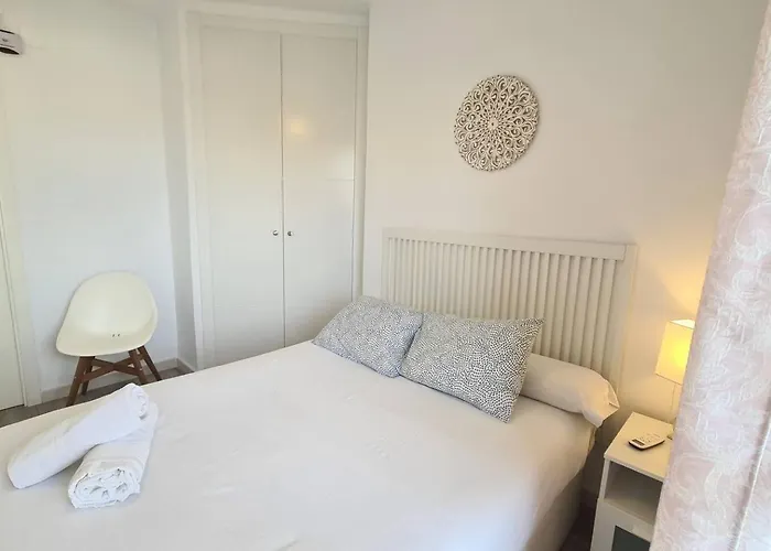 Playamar-apto Soleado Piscina Y Playa Торремолинос