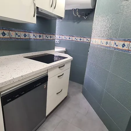 Playamarapto Soleado Piscina Y Playa